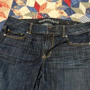 AE Artist crop stretch